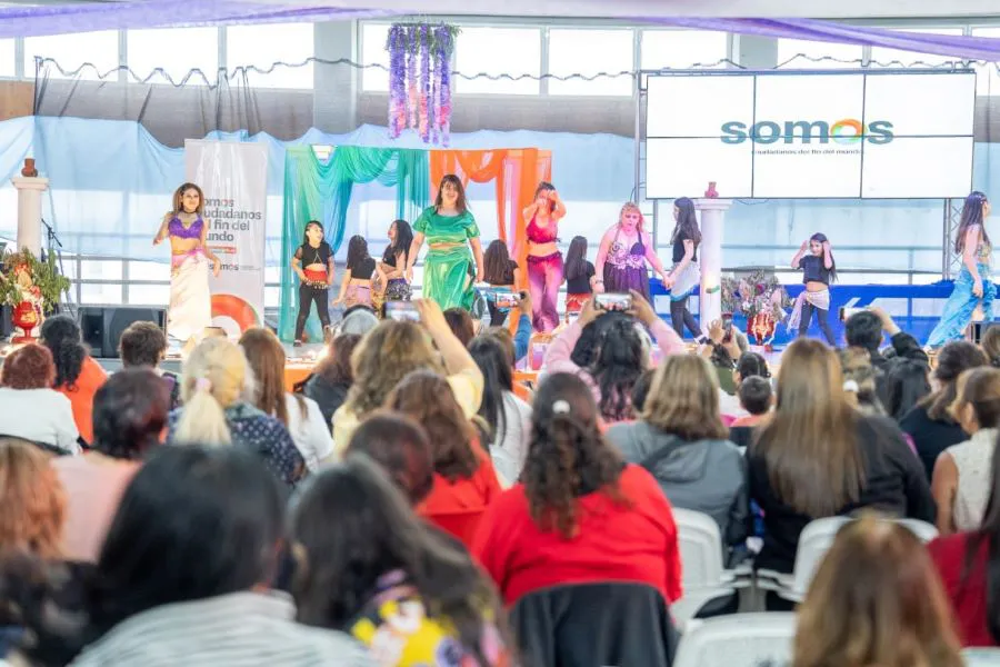 ENCUENTRO DE MUJERES  (1)