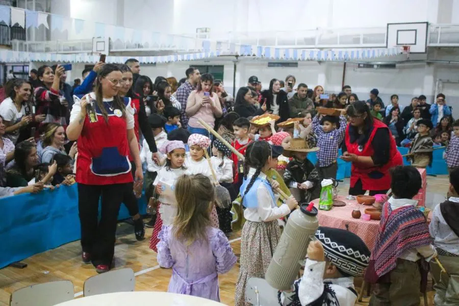 photo_5015258252870528724_y