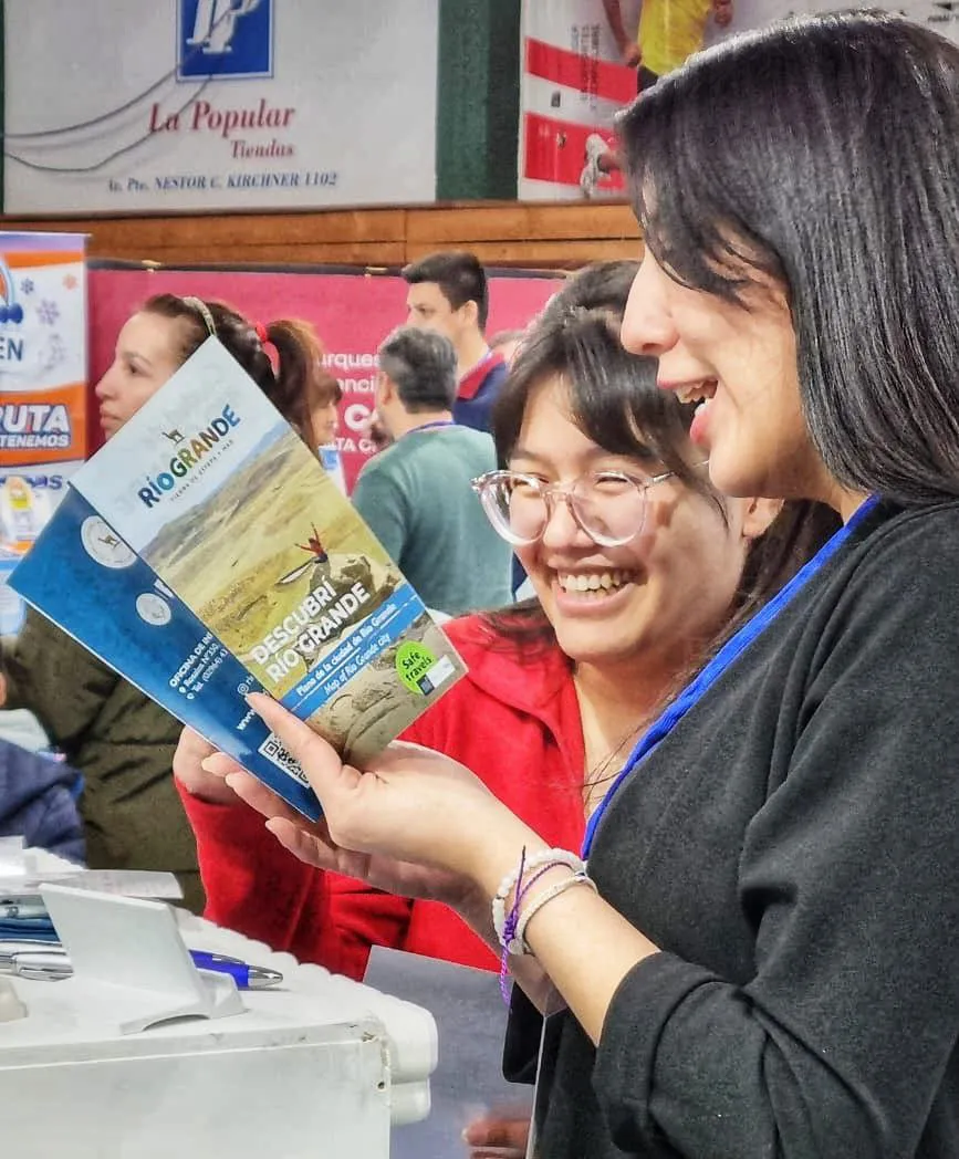La ciudad de Río Grande participa de la Expo Turismo en la provincia de Santa Cruz (2)