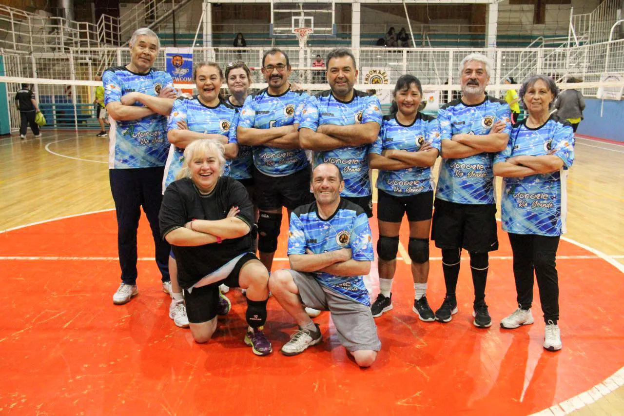 Comenzó el Río Grande la Liga Municipal de Newcom para mayores de 50 años (2)