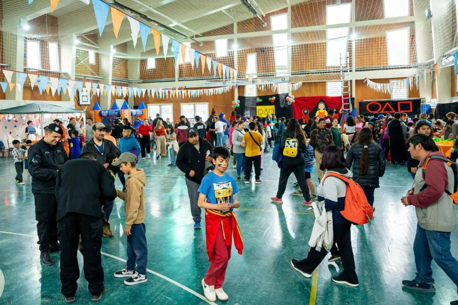 photo_4929467367759654623_y