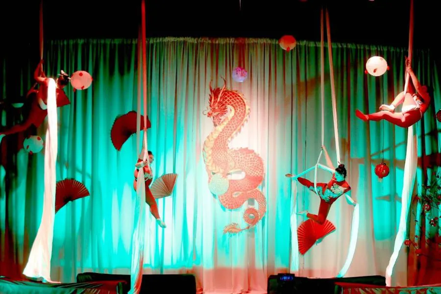 Se presentó la muestra anual de la Escuela Municipal de Acrotela en la sala Niní Marshall