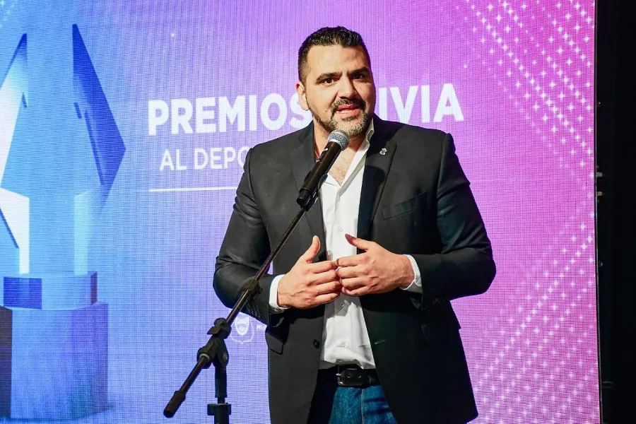 Se entregaron los Premios Olivia a los deportistas de la ciudad de Ushuaia (4)