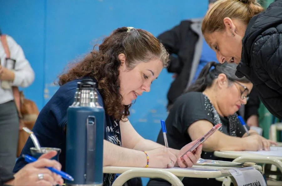 photo_4971976308359367569_y