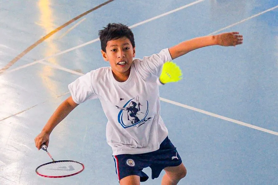 photo_5163471604250947268_y