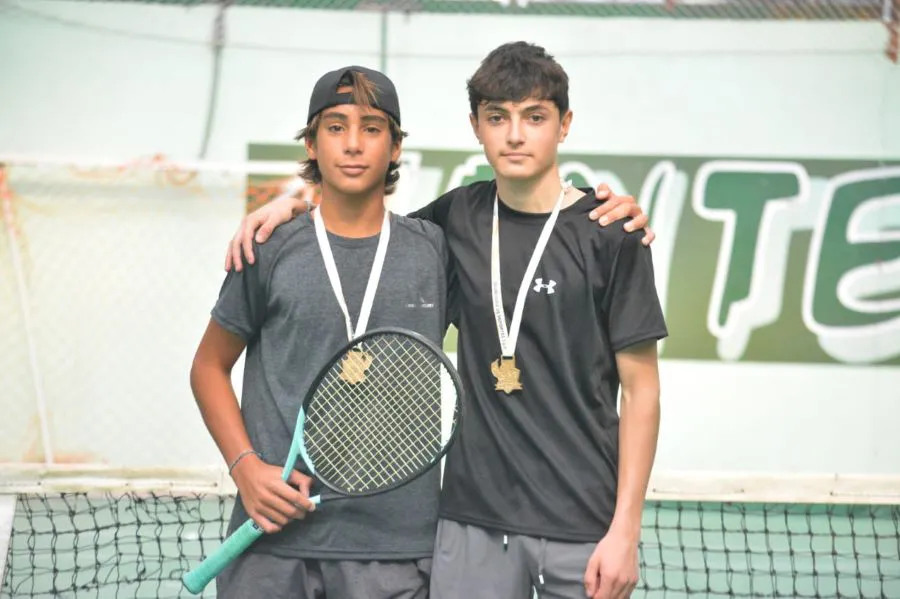 photo_5125644817957760671_y