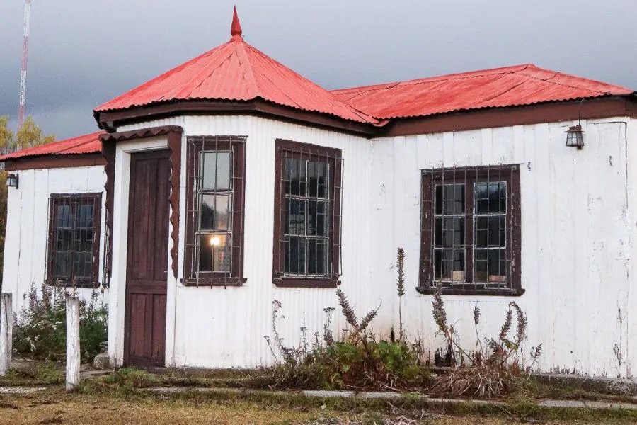 photo_4958673789617548925_y