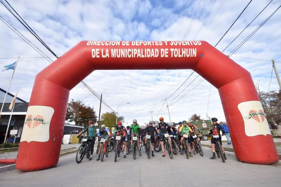 photo_5181543890329644362_y