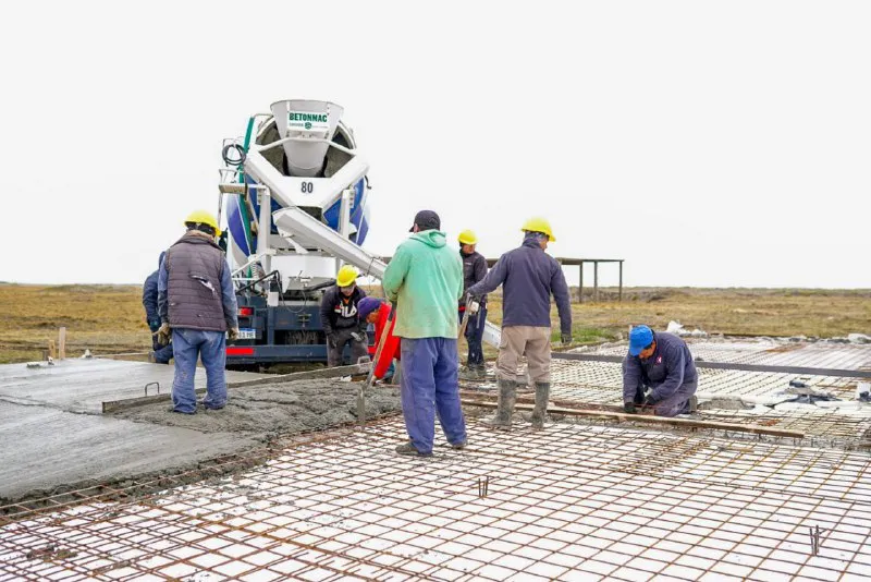 Comenzó la construcción del Centro de Genética y Reproducción Animal Provincial