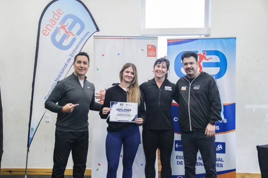 Se entregaron certificados de Preparador Físico General y Personal Trainer