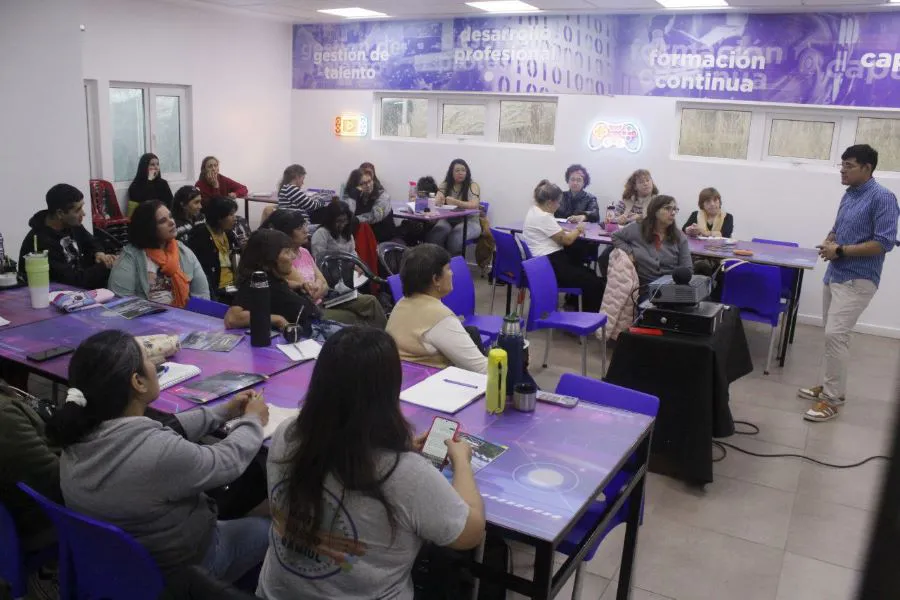 photo_4956755979345703688_y