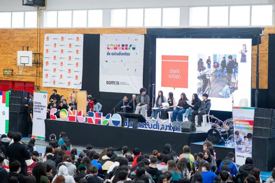 photo_5118518389180664594_y