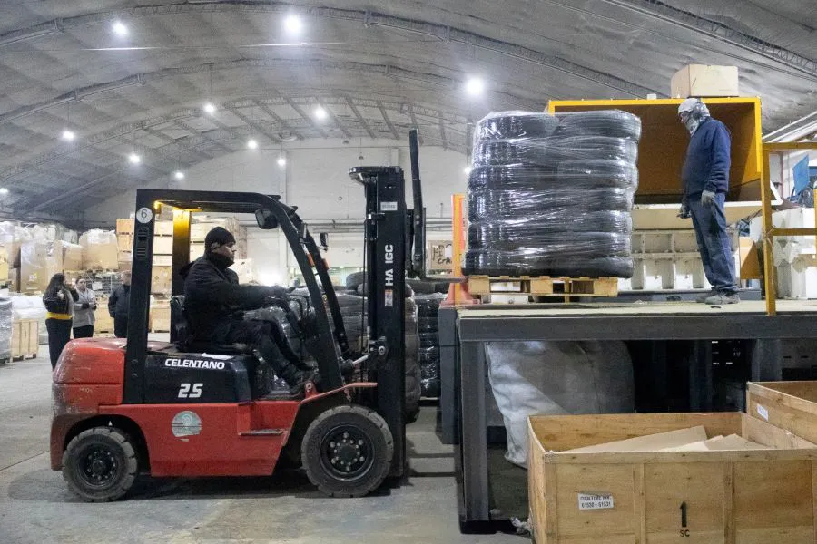 photo_5087324552810924891_w