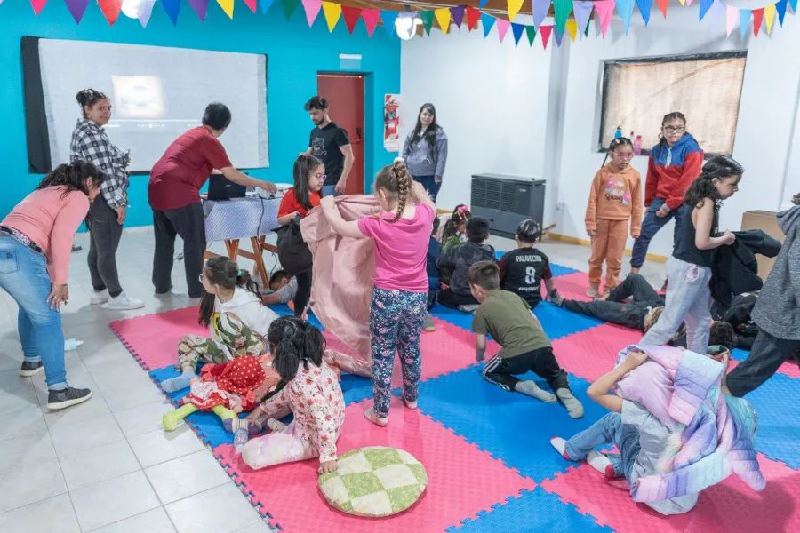 photo_5136781955922856924_y