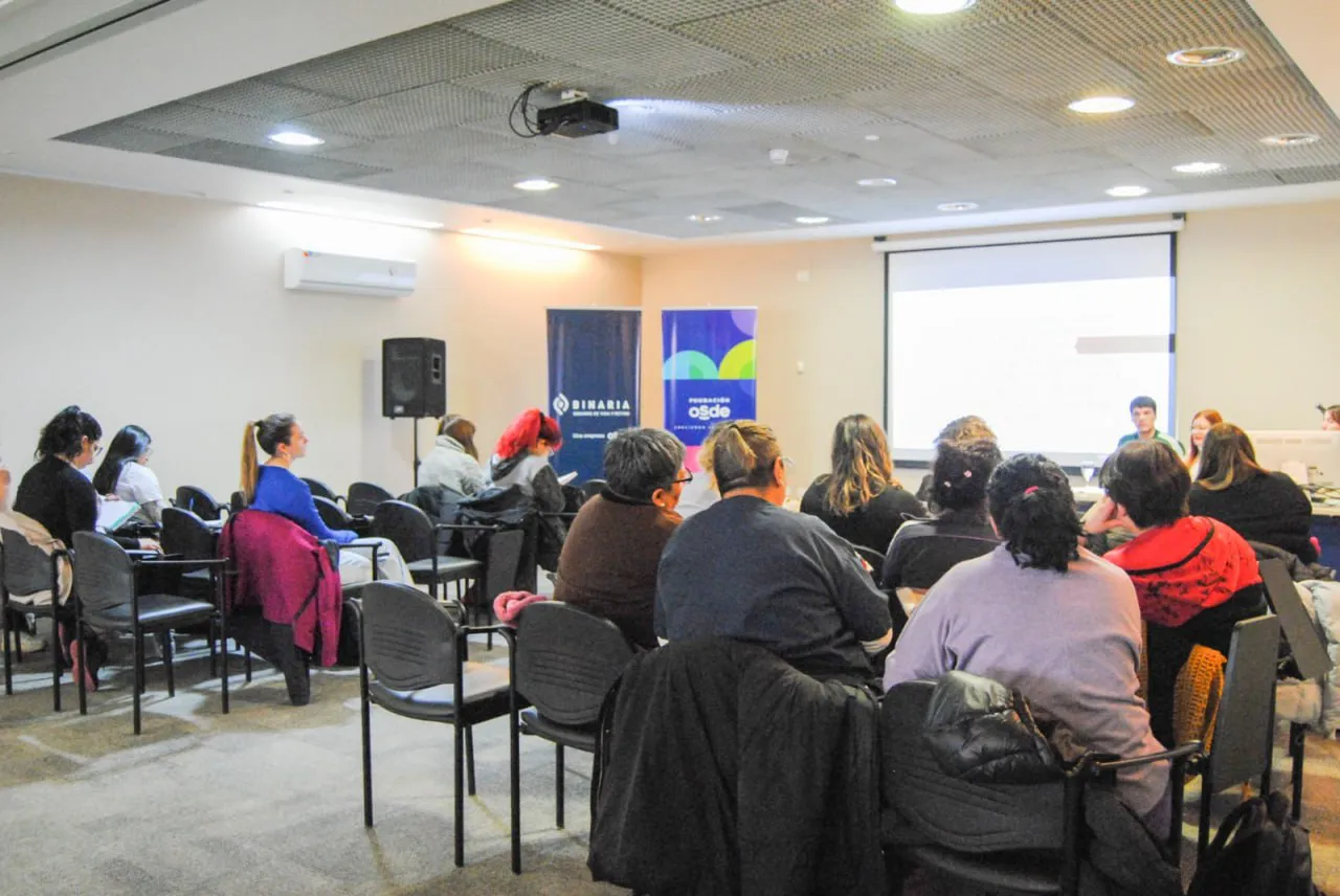 Brindan capacitación en Detección y Abordaje de padecimientos mentales y consumos problemáticos  (1)