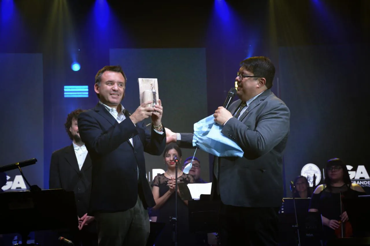 La orquesta municipal Kayén participó del festival Folklórico en la Patagonia  (4)