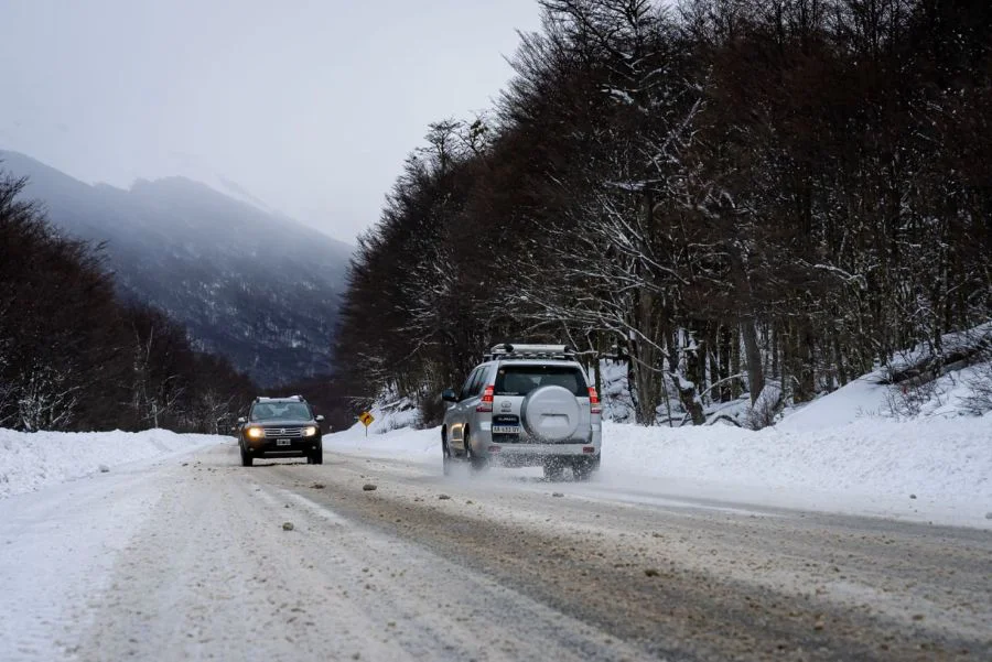 Recuerdan la utilización de neumáticos de invierno para circular por las rutas