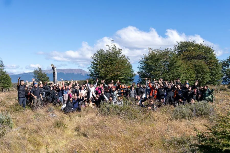 photo_4963493876798786603_y