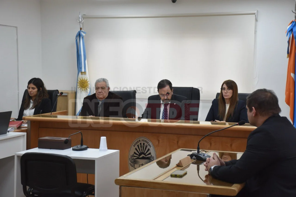 Jueces del Tribunal Oral dan a conocer el veredicto condenatorio