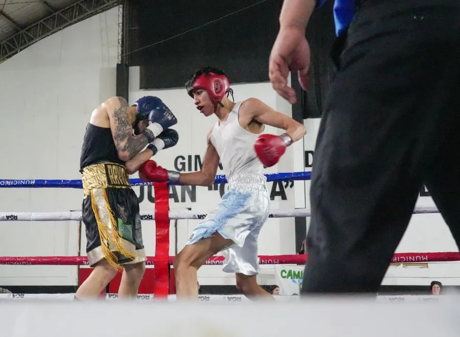 photo_5087324552810924854_y