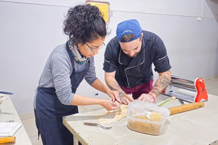 photo_4929578981074775661_y