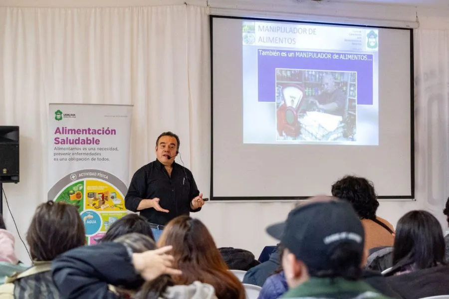 photo_5174684058758786831_y