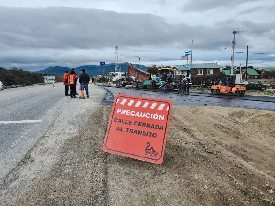 photo_4983525166176906614_y