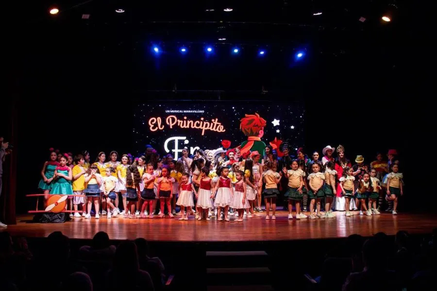 photo_4976515848269311945_y