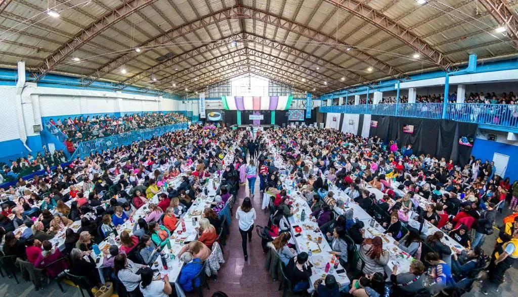 photo_5127402413068323594_y