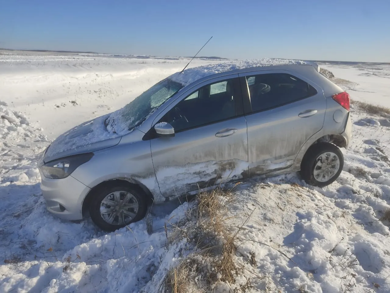 Despistes sobre la Ruta 3 debido al intenso temporal de nieve (3)