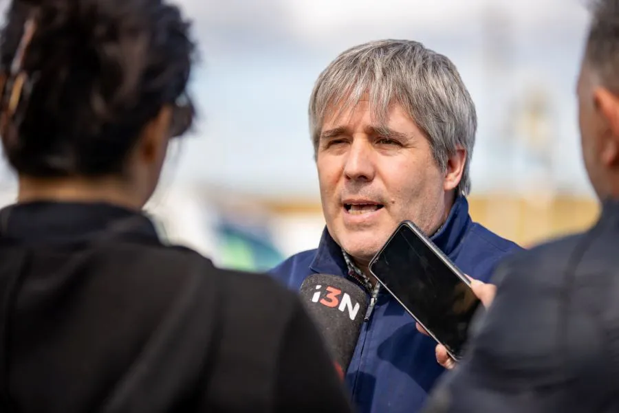 photo_5076067838665100191_y