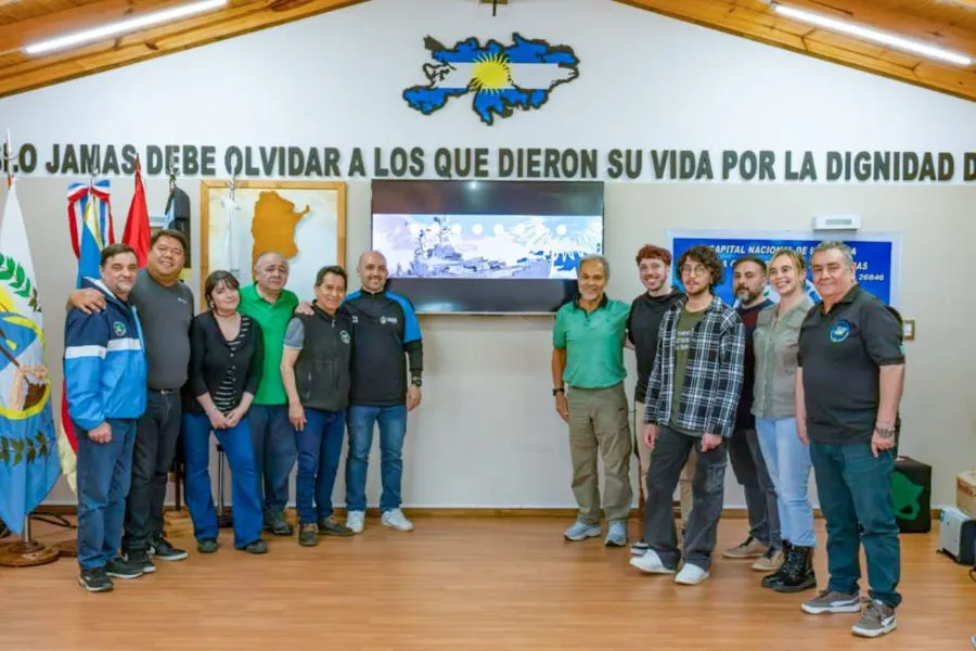 photo_5181909263201274941_y