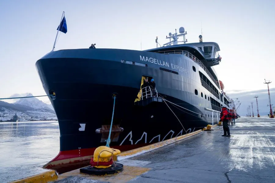 photo_5089503930886064920_y