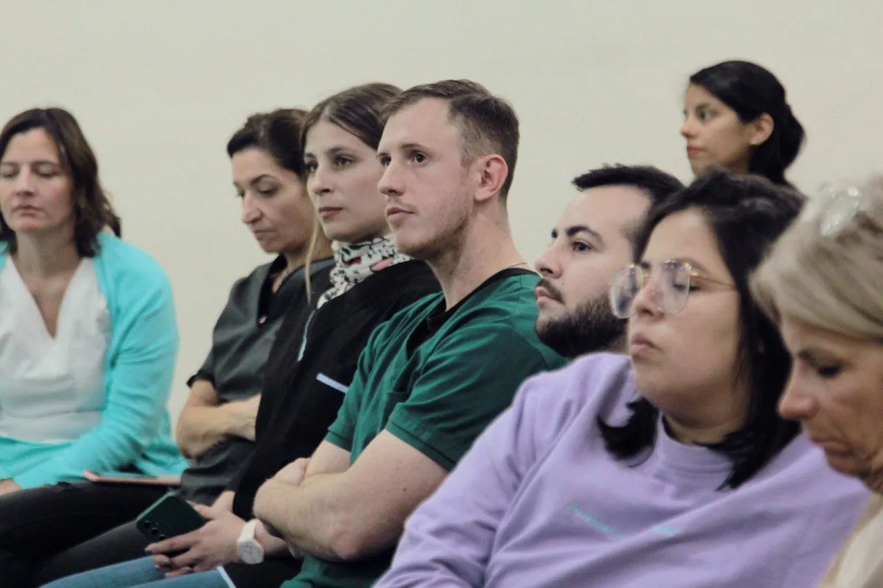 Se desarrolló en Río Grande el Conversatorio Interdisciplinario sobre Autismo (2)