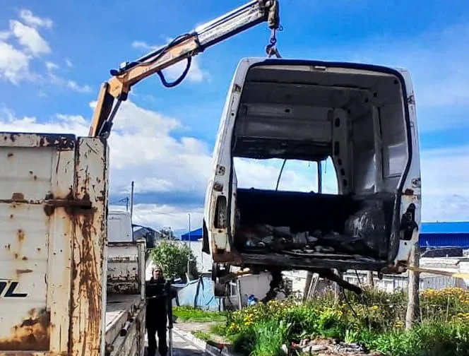 photo_4949625813947059041_x