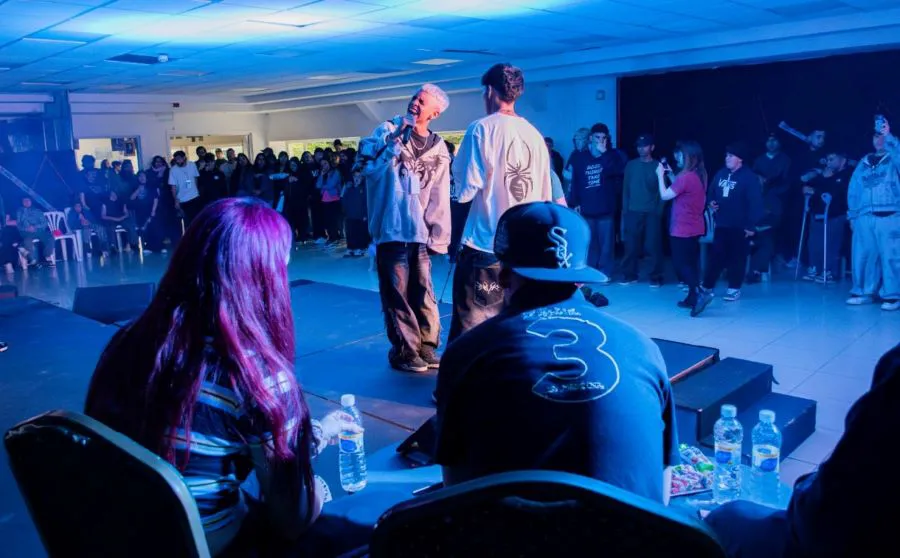 photo_5006124609782352719_y