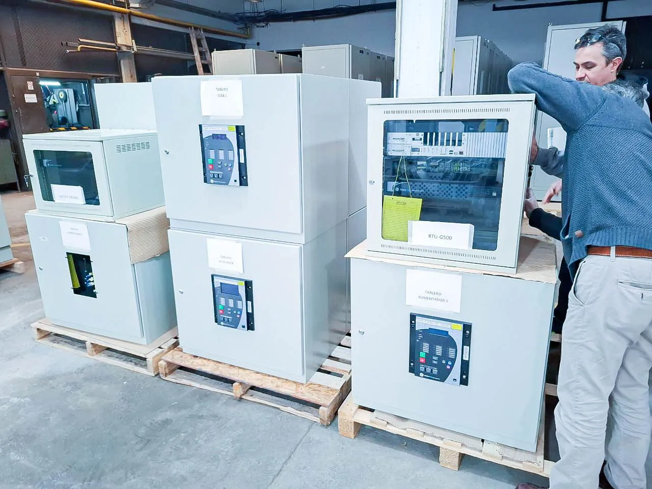 Se llevó adelante una inspección sobre el equipamiento para actualizar la Usina de Ushuaia