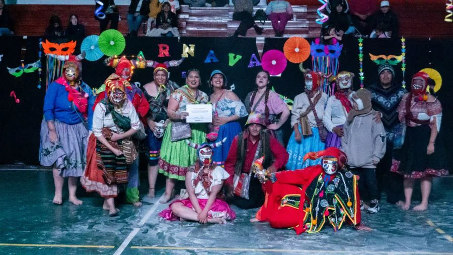 photo_5017464745077967749_y