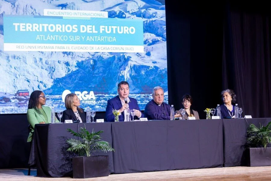 Presentación de “Territorios del Futuro. Atlántico Sur y Antártida”