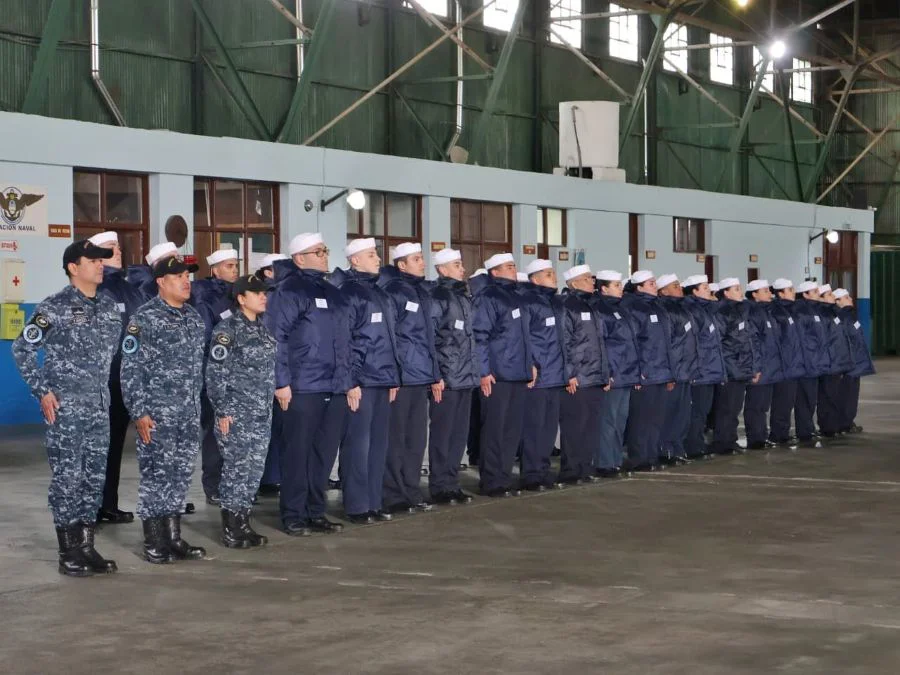 50 jóvenes riograndenses iniciaron el curso en la Base Aeronaval