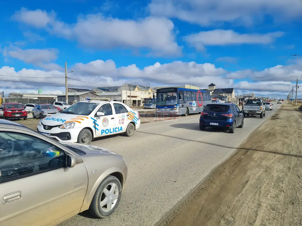 Colectivero resultó herido luego de un insólito accidente de tránsito (3)