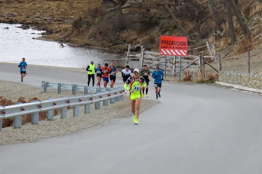 Tolhuin desarrolló la 14ª Prueba Atlética en el marco del 52° aniversario de la ciudad  (2)