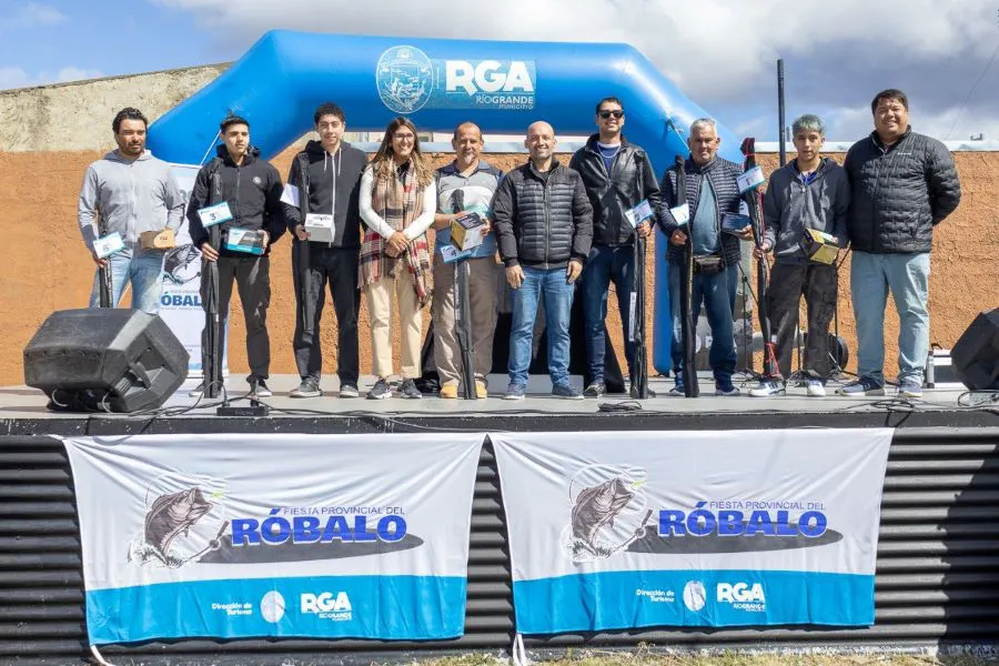 photo_5015022089798791079_y