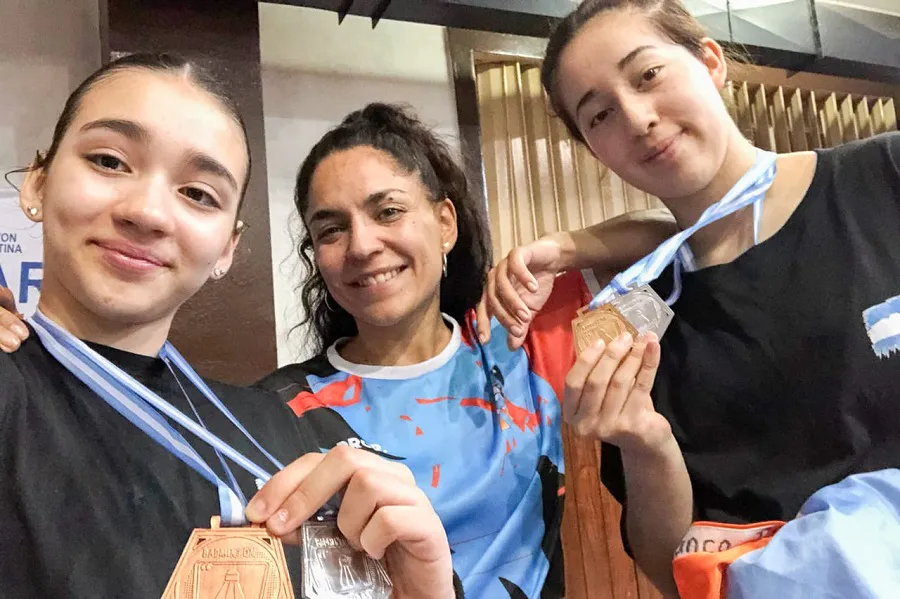 photo_5057994702179118399_y