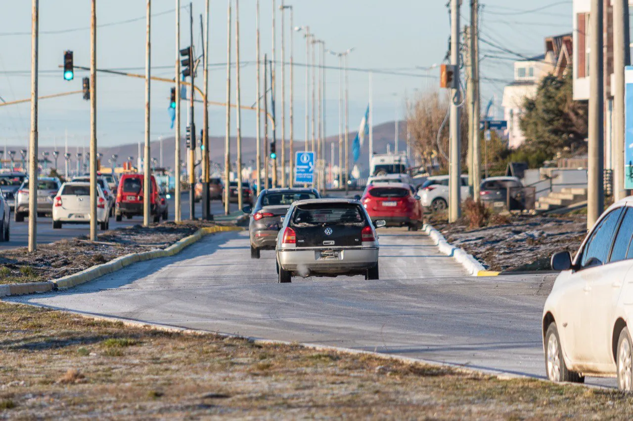 Se habilitó el tránsito sobre la calle 20 de Junio recientemente pavimentada