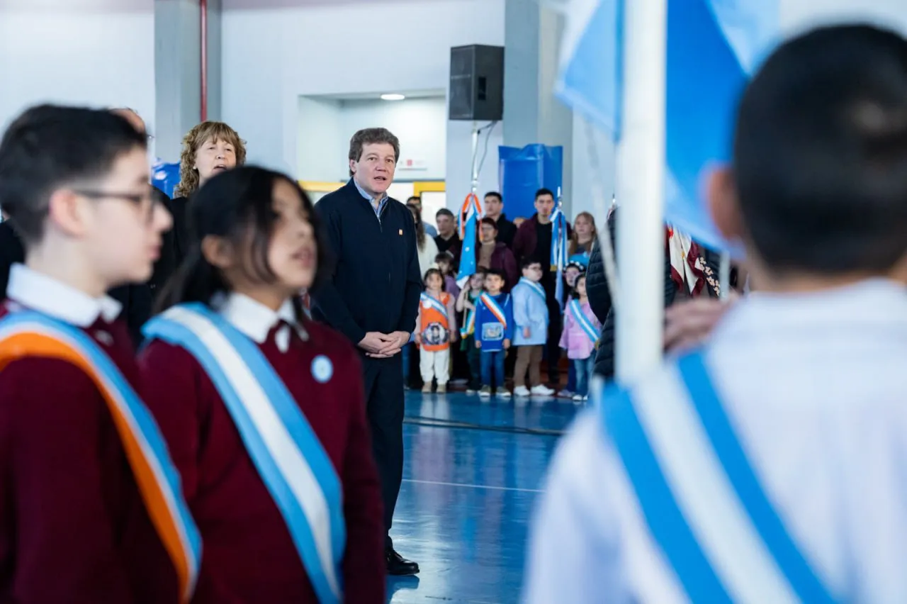 Melella renovó su compromiso de trabajar “por el pueblo fueguino” (4)