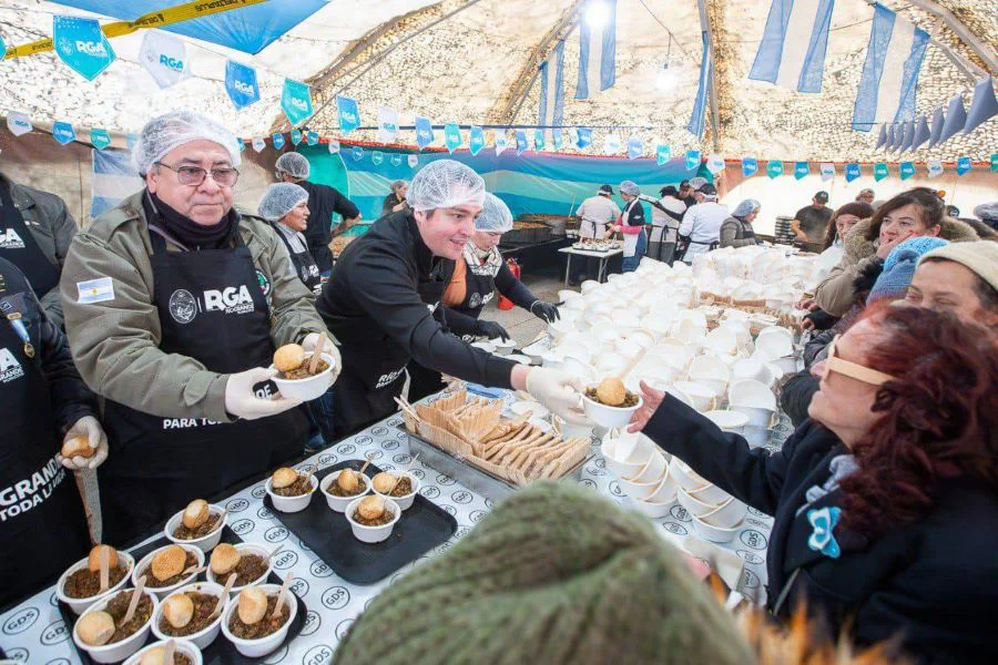 Almuerzo Popular Malvinero