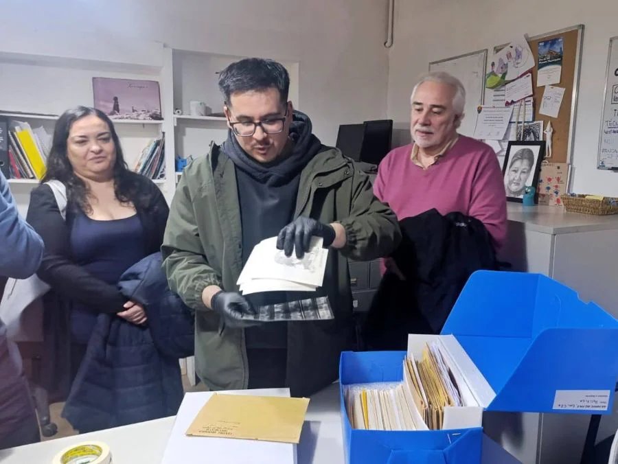 Avanza el trabajo en la preservación del archivo fotográfico del Museo Choquintel
