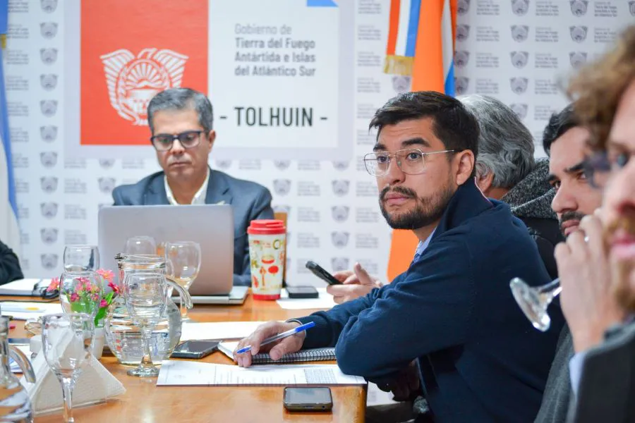 photo_5140892840916791092_w