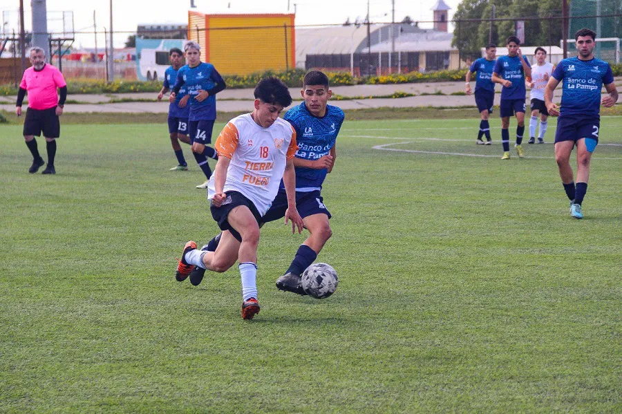 photo_5019301389054095015_y